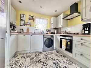 Photo 1- click for photo gallery